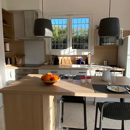 Agreable Maison Proche Dans Quartier Residentiel Classee 3 Etoiles Oft