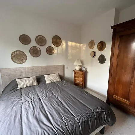 Vila Agreable Maison Proche Dans Quartier Residentiel Classee 3 Etoiles Oft Sanary-sur-Mer
