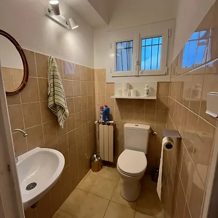 Villa Agreable Maison Proche Dans Quartier Residentiel Classee 3 Etoiles Oft Sanary-sur-Mer