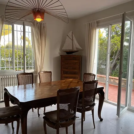 Vila Agreable Maison Proche Dans Quartier Residentiel Classee 3 Etoiles Oft Sanary-sur-Mer